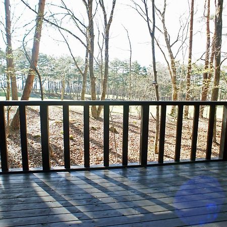 Haruna Wing Private Cottage In The Forest Overlooking The Golf Course 吾妻硫黄鉱山 エクステリア 写真