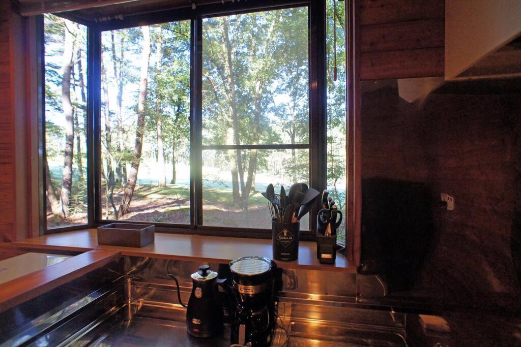 Haruna Wing Private Cottage In The Forest Overlooking The Golf Course 吾妻硫黄鉱山 エクステリア 写真