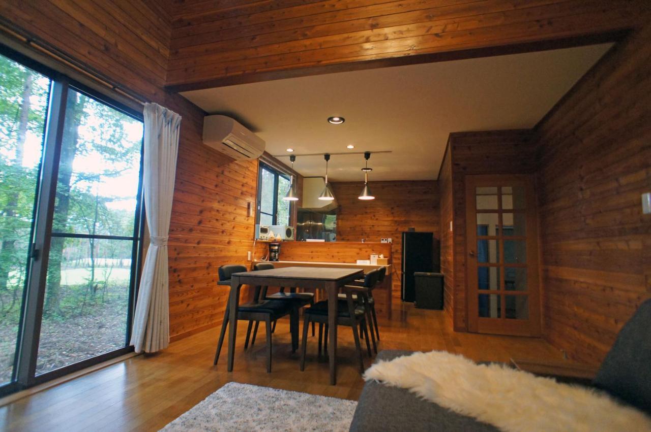 Haruna Wing Private Cottage In The Forest Overlooking The Golf Course 吾妻硫黄鉱山 エクステリア 写真