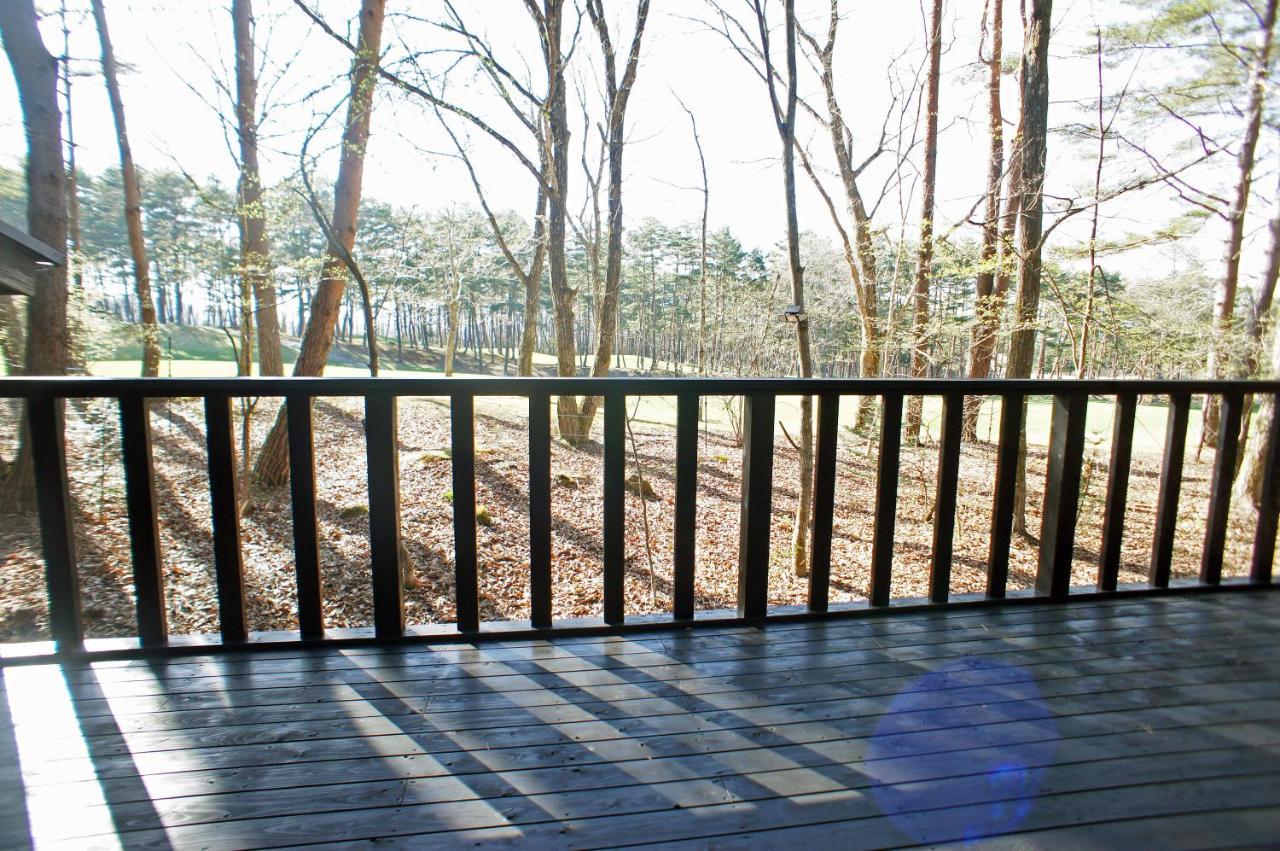 Haruna Wing Private Cottage In The Forest Overlooking The Golf Course 吾妻硫黄鉱山 エクステリア 写真
