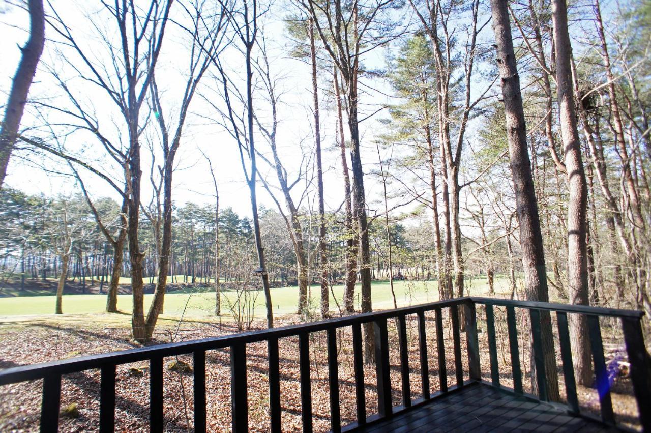 Haruna Wing Private Cottage In The Forest Overlooking The Golf Course 吾妻硫黄鉱山 エクステリア 写真